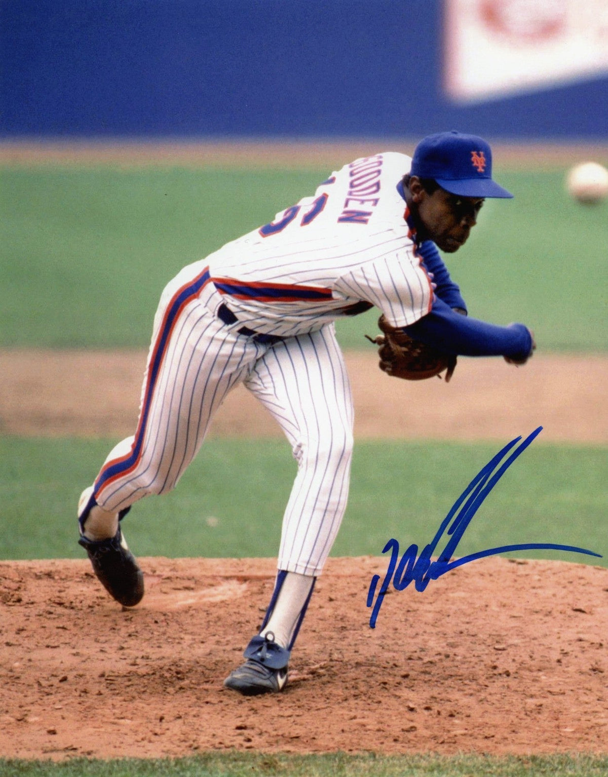 Dwight Doc Gooden Signed New York Mets 8x10 LSCM Authenticated #4-Powers Sports Memorabilia