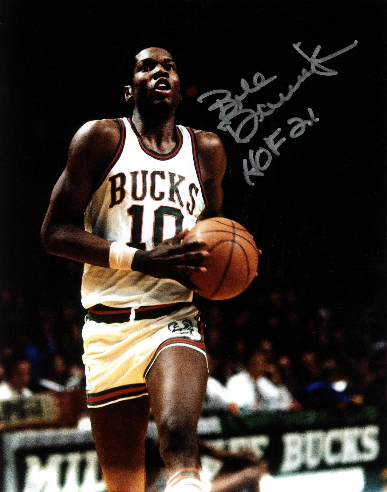 Bob Dandridge Signed Milwaukee Bucks 8x10 Photo w/ HOF 21 LSCM Authenticated-Powers Sports Memorabilia