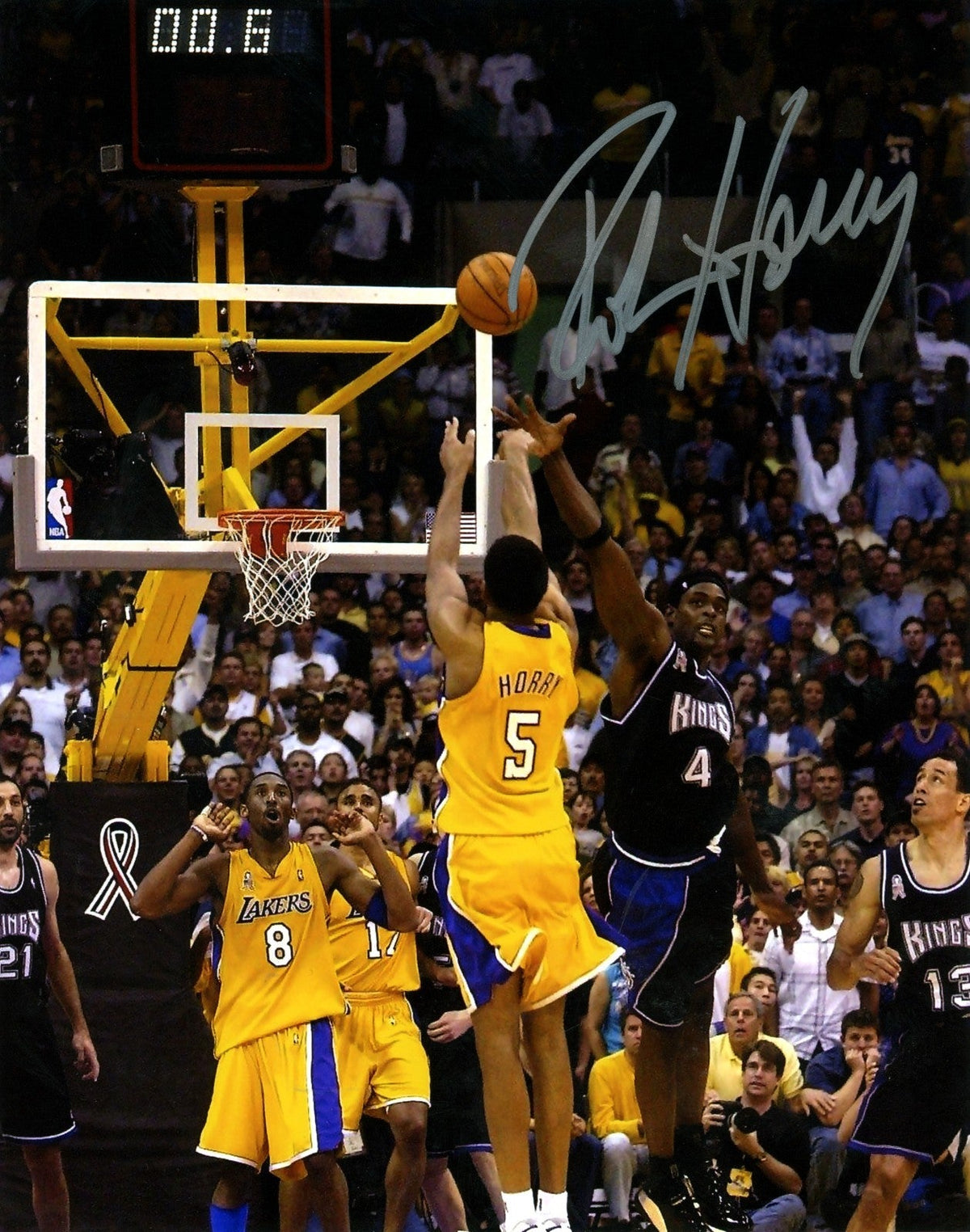 Robert Horry Signed Los Angeles Lakers 8x10 Photo LSCM Authenticated #1-Powers Sports Memorabilia