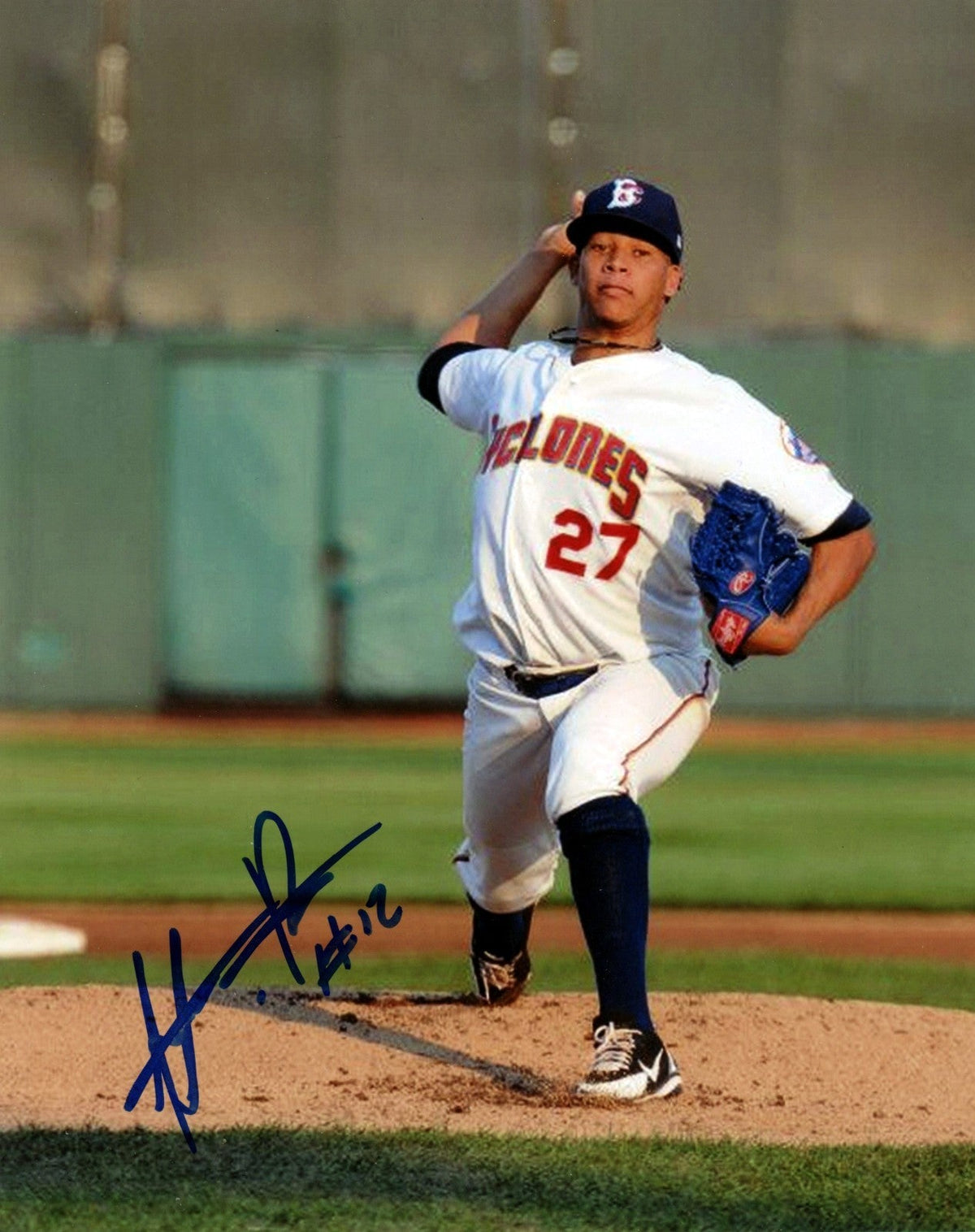 Hansel Robles Signed Brooklyn Cyclones 8x10 Photo LSCM Authenticated #1 Mets-Powers Sports Memorabilia