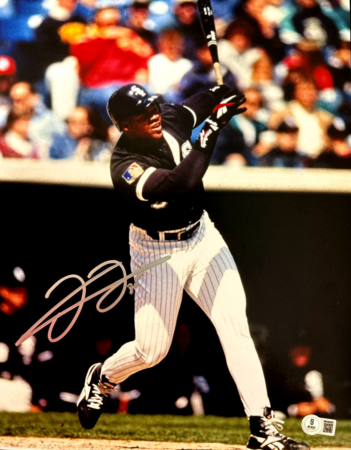 Frank Thomas Signed Chicago White Sox 11x14 Photo Beckett Witness BAS COA-Powers Sports Memorabilia