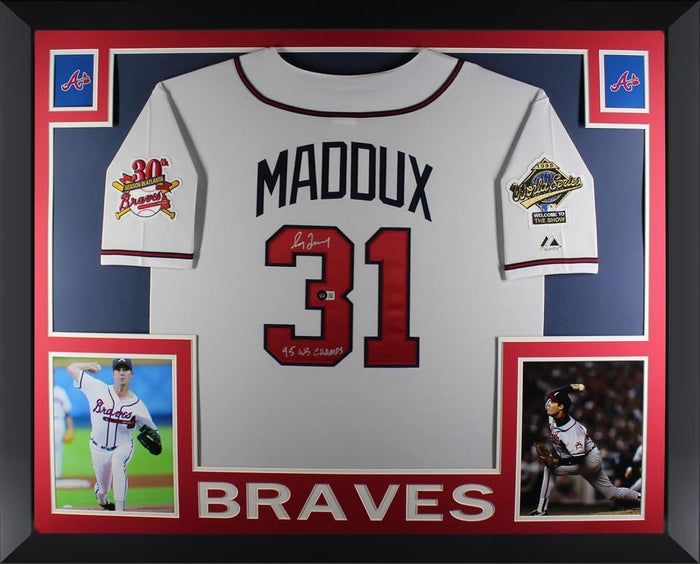 Autograph Signing-Powers Sports Memorabilia