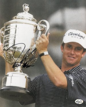 David Toms Autographed 8x10 Photo 2001 PGA Championship w/ Trophy (vertical)-Powers Sports Memorabilia