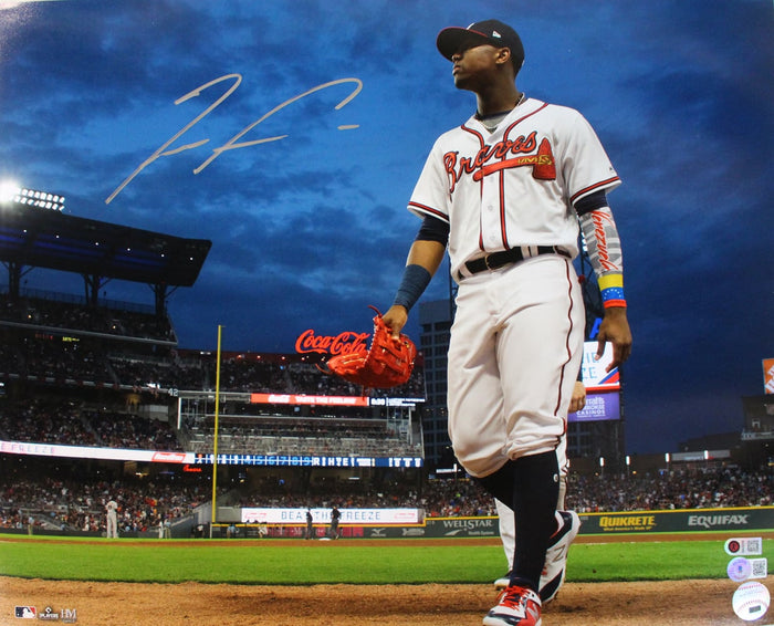 Ronald Acuna Hand-Signed Atlanta Braves 16x20 Photo Beckett – Beckett Authenticated-Powers Sports Memorabilia
