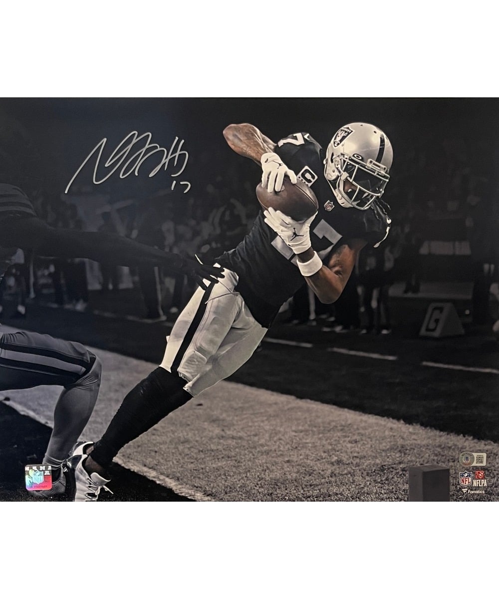 Davante Adams Las Vegas Raiders Signed 16x20 Photo – Beckett Authenticated-Powers Sports Memorabilia