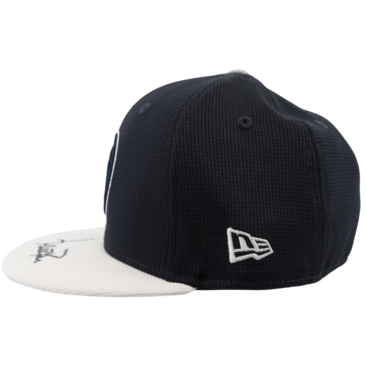 Aaron Boone Yankees Signed Game Used 2025 Home Batting Practice Hat-Powers Sports Memorabilia