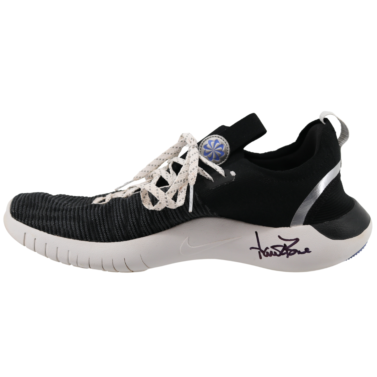 Aaron Boone Yankees Signed 2025 Game Used Black Nike Free Shoes-Powers Sports Memorabilia