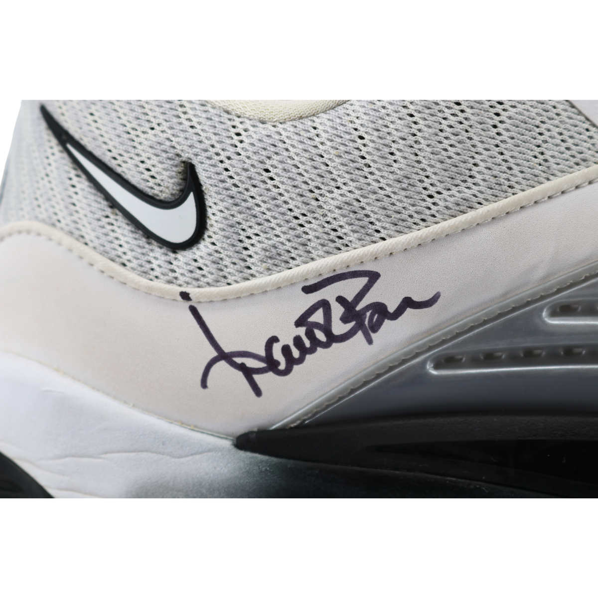Aaron Boone Yankees Signed 2025 Game Used Grey Nike KD 16 Shoes-Powers Sports Memorabilia