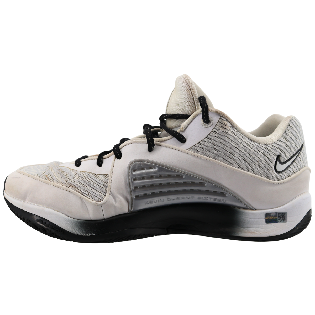 Aaron Boone Yankees Signed 2025 Game Used Grey Nike KD 16 Shoes-Powers Sports Memorabilia