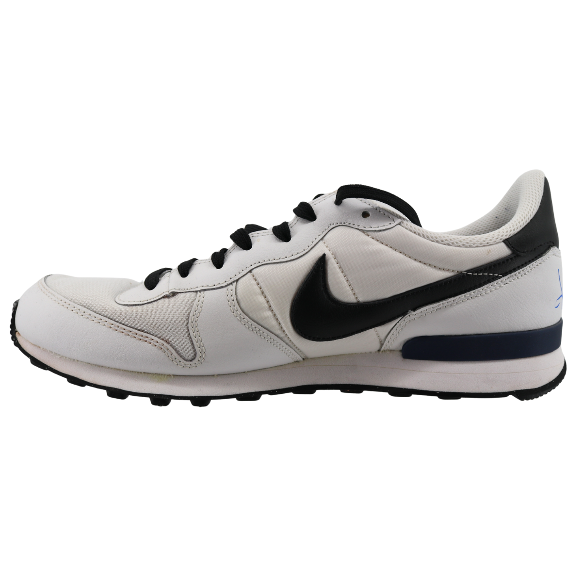 Aaron Boone Yankees Signed 2025 Game Used White/Navy Nike AJB Shoes-Powers Sports Memorabilia