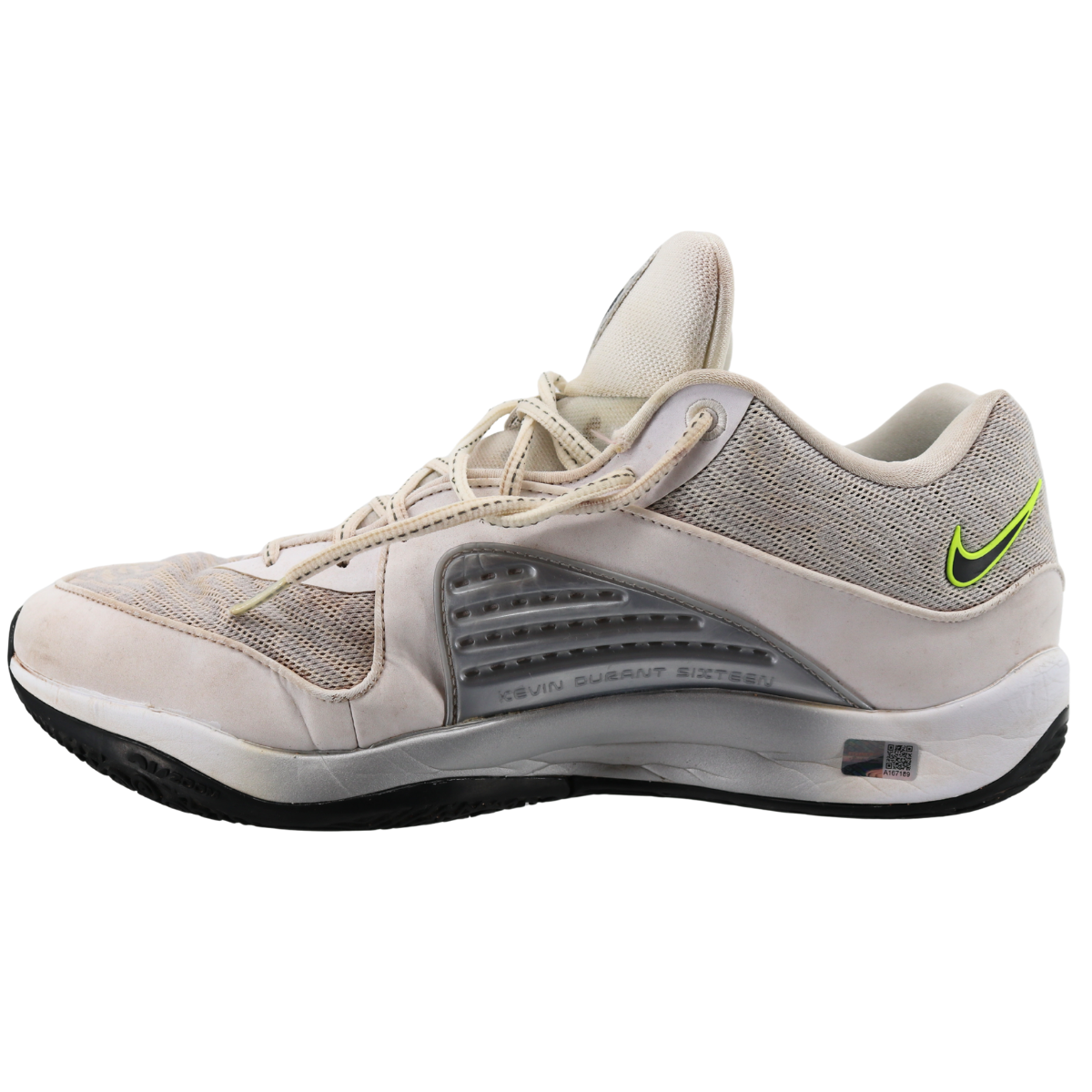 Aaron Boone Yankees Signed 2025 Game Used White Nike KD 16 Shoe-Powers Sports Memorabilia