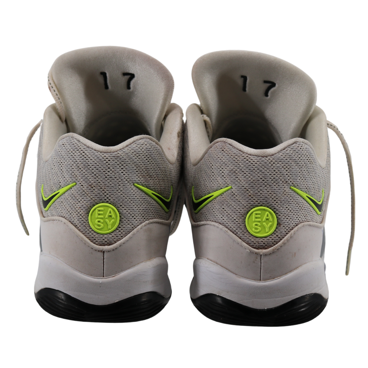 Aaron Boone Yankees Signed 2025 Game Used White Nike KD 16 Shoe-Powers Sports Memorabilia