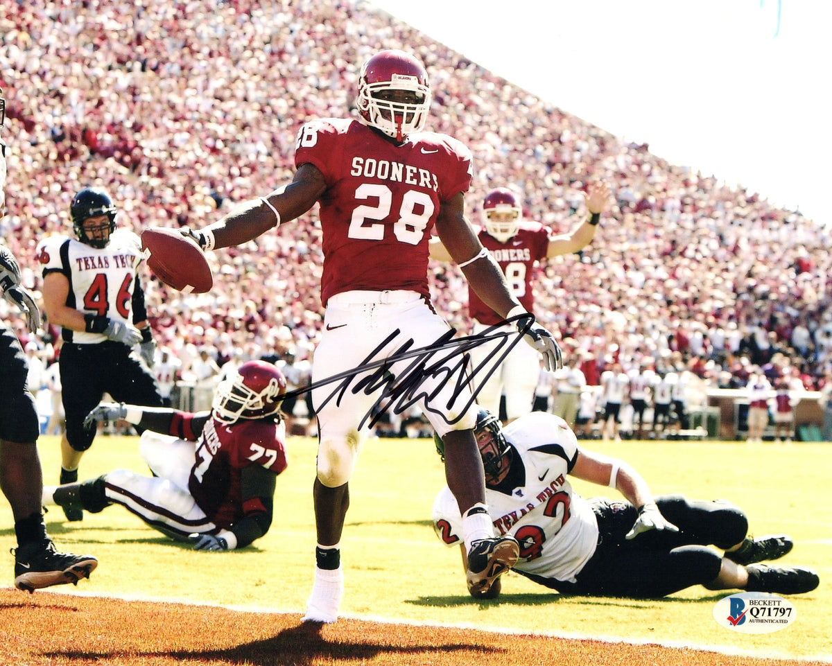Adrian Peterson Autographed Oklahoma Sooners 8x10 Beckett Authenticated #2-Powers Sports Memorabilia