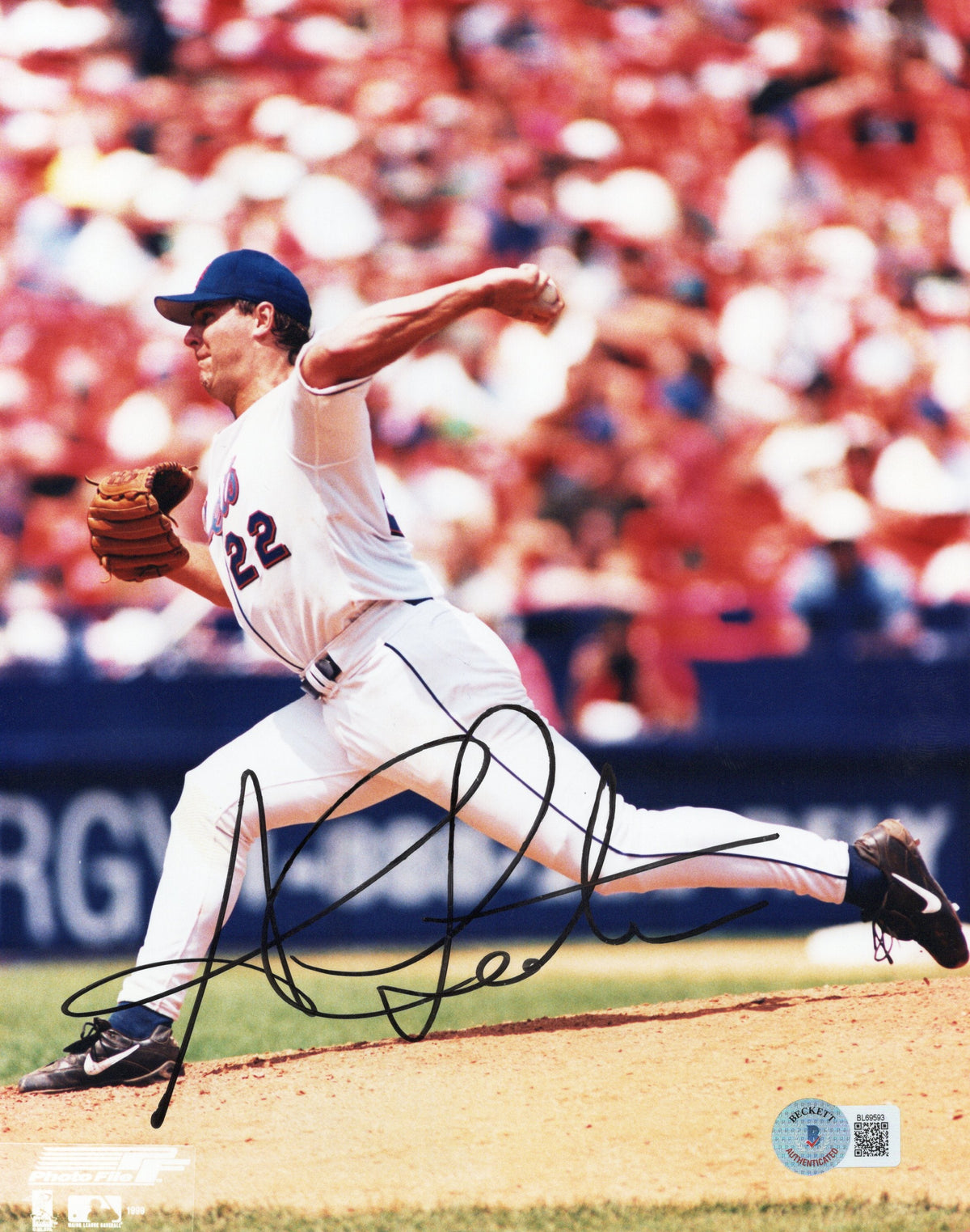 Al Leiter Signed New York Mets 8x10 Photo - Beckett-Powers Sports Memorabilia