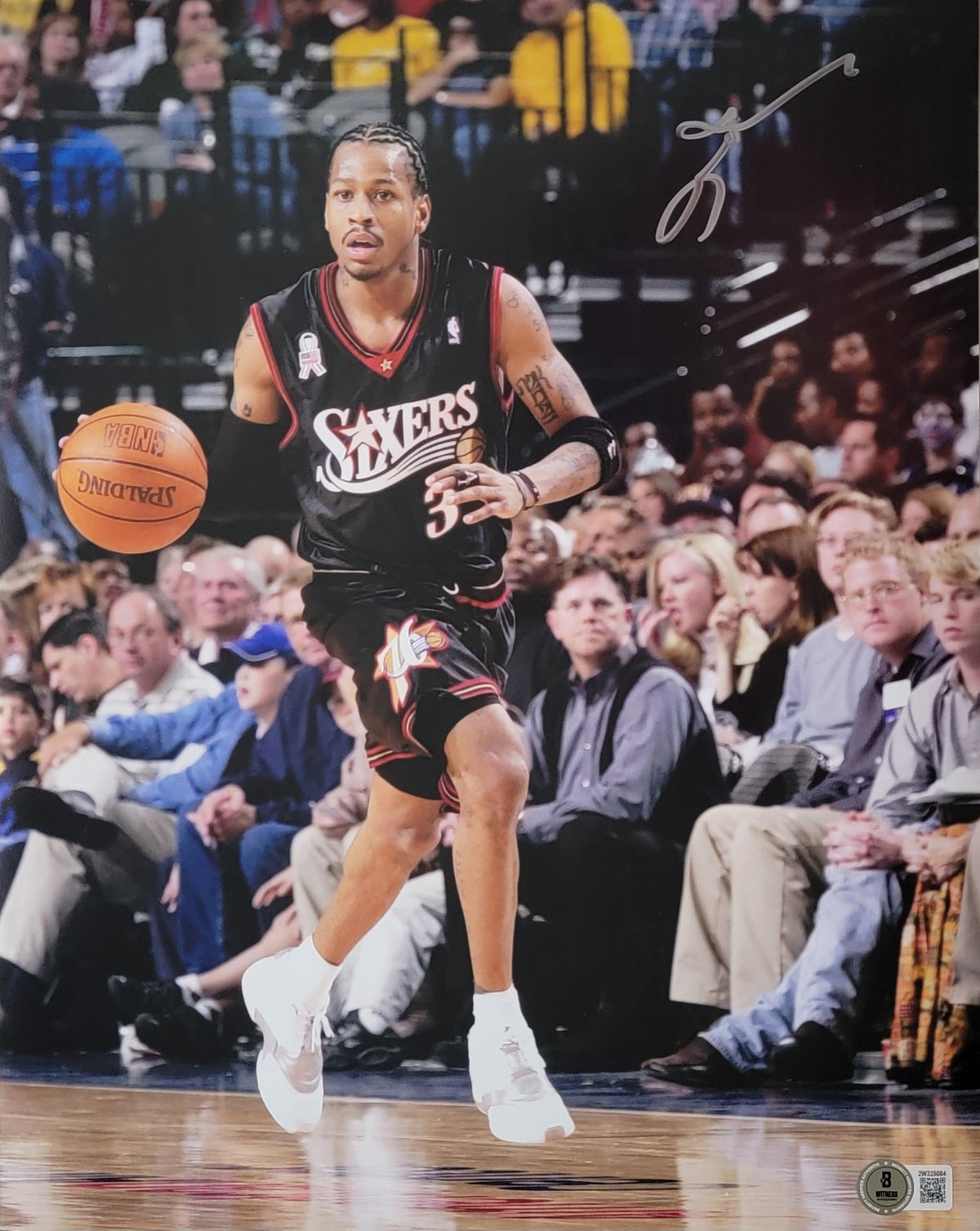 Allen Iverson Signed Philadelphia 76ers 11x14 Photo Black Jersey - Beckett-Powers Sports Memorabilia
