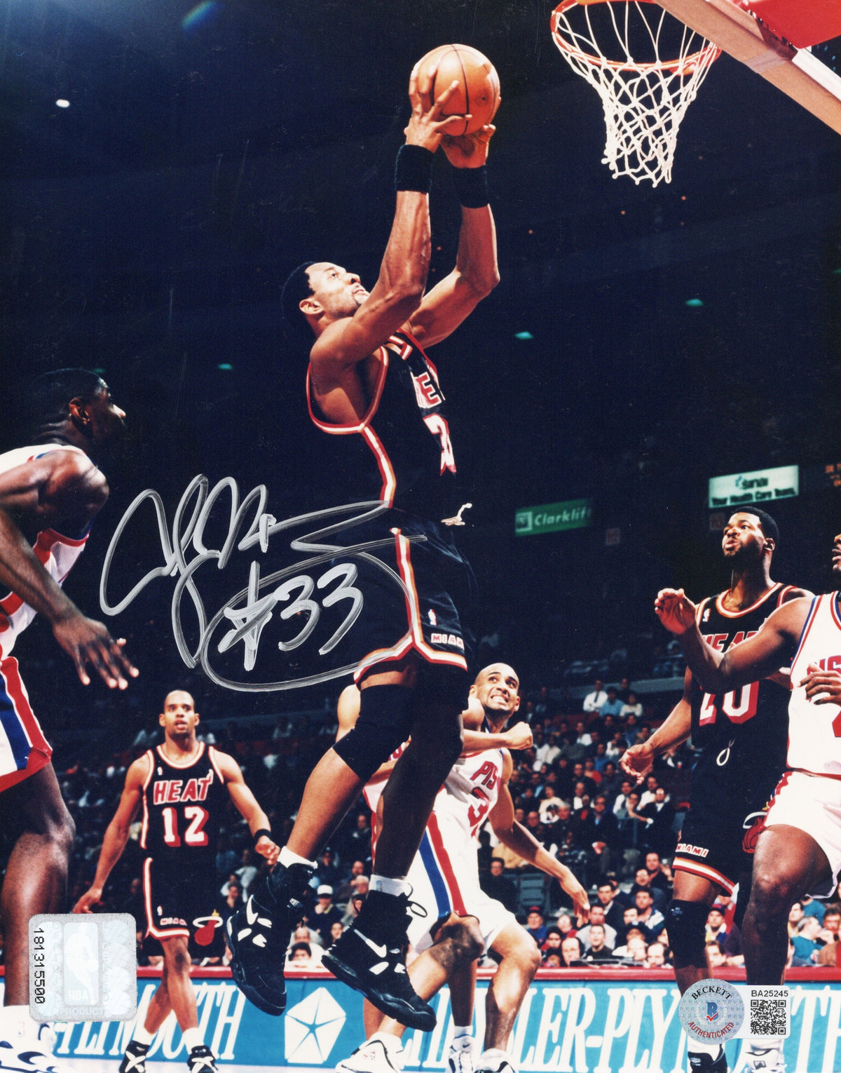 Alonzo Mourning Signed Miami Heat 8x10 Photo Beckett Authenticated #2-Powers Sports Memorabilia