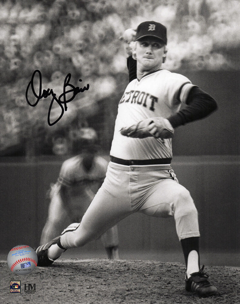 Doug Bair Autographed Detroit Tigers Pitching Action B&W 8x10 Photo-Powers Sports Memorabilia