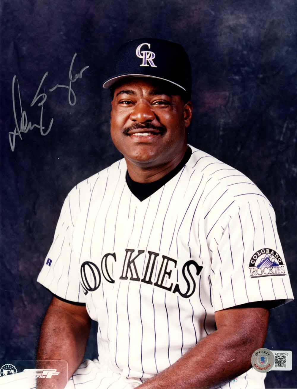 Don Baylor Colorado Rockies Signed 8x10 Photo - Beckett Beckett-Powers Sports Memorabilia