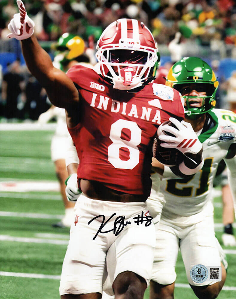 Kaelon Black Autographed Indiana Hoosiers Peach Bowl Touchdown 8×10 Photo – (Beckett)-Powers Sports Memorabilia