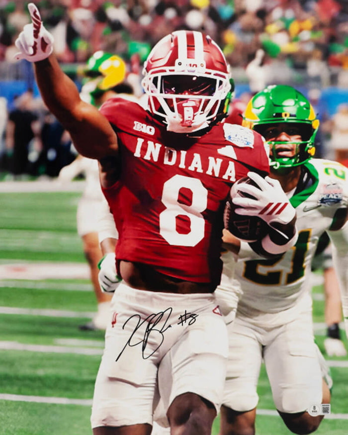 Kaelon Black Autographed Indiana Hoosiers Peach Bowl Touchdown 16x20 Photo – (Beckett)-Powers Sports Memorabilia