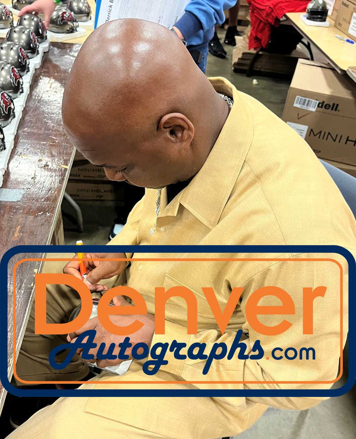 AJ Brown Signed Philadelphia Eagles 8x10 Photo – Super Bowl LIX – Beckett Witness Authenticated