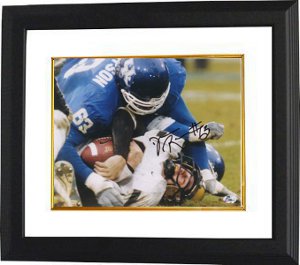 Dewayne Robertson Autographed Kentucky Wildcats 8 x 10 Photograph Custom Framing - COA-Powers Sports Memorabilia