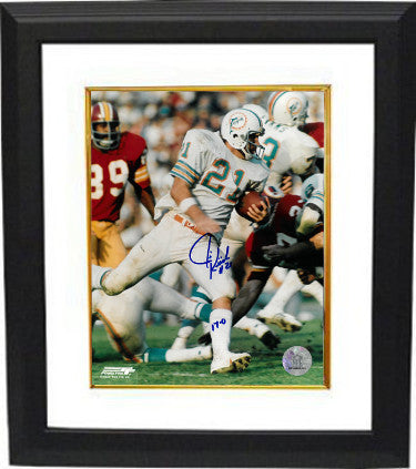Jim Kiick Autographed Miami Dolphins 8 x 10 Photograph Custom Framing #21 17-0 (Perfect Season) - CTBL_BW28092-Powers Sports Memorabilia