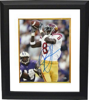 Dwayne Jarrett Autographed USC Trojans 8 x 10 Photograph Custom Framing - Jarrett Hologram - CTBL_BW7469-Powers Sports Memorabilia