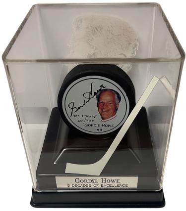 Gordie Howe Autographed Mr. Hockey #9 Logo Puck- /1946 w/ Custom Laser Case- Fotoball USA COA-Powers Sports Memorabilia