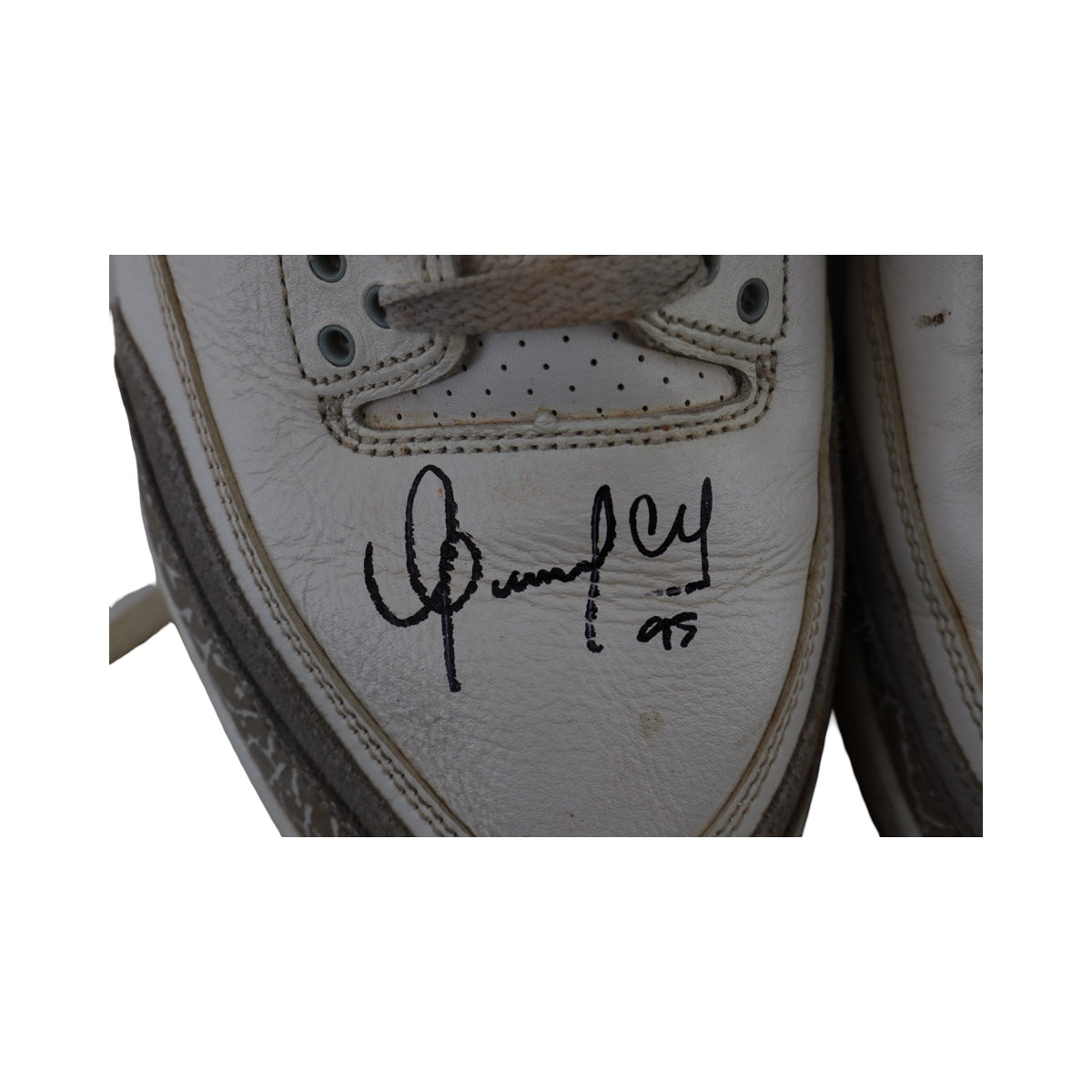 Oswaldo Cabrera New York Yankees Signed Inscribed 2025 Game Used White/Grey Jordan 3 Cleats-Powers Sports Memorabilia