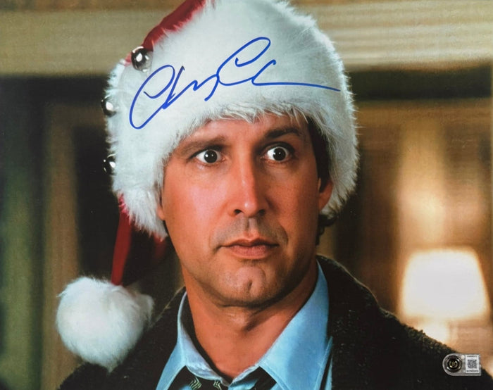 Chevy Chase Signed Christmas Vacation 11x14 Photo Beckett WIT-Powers Sports Memorabilia
