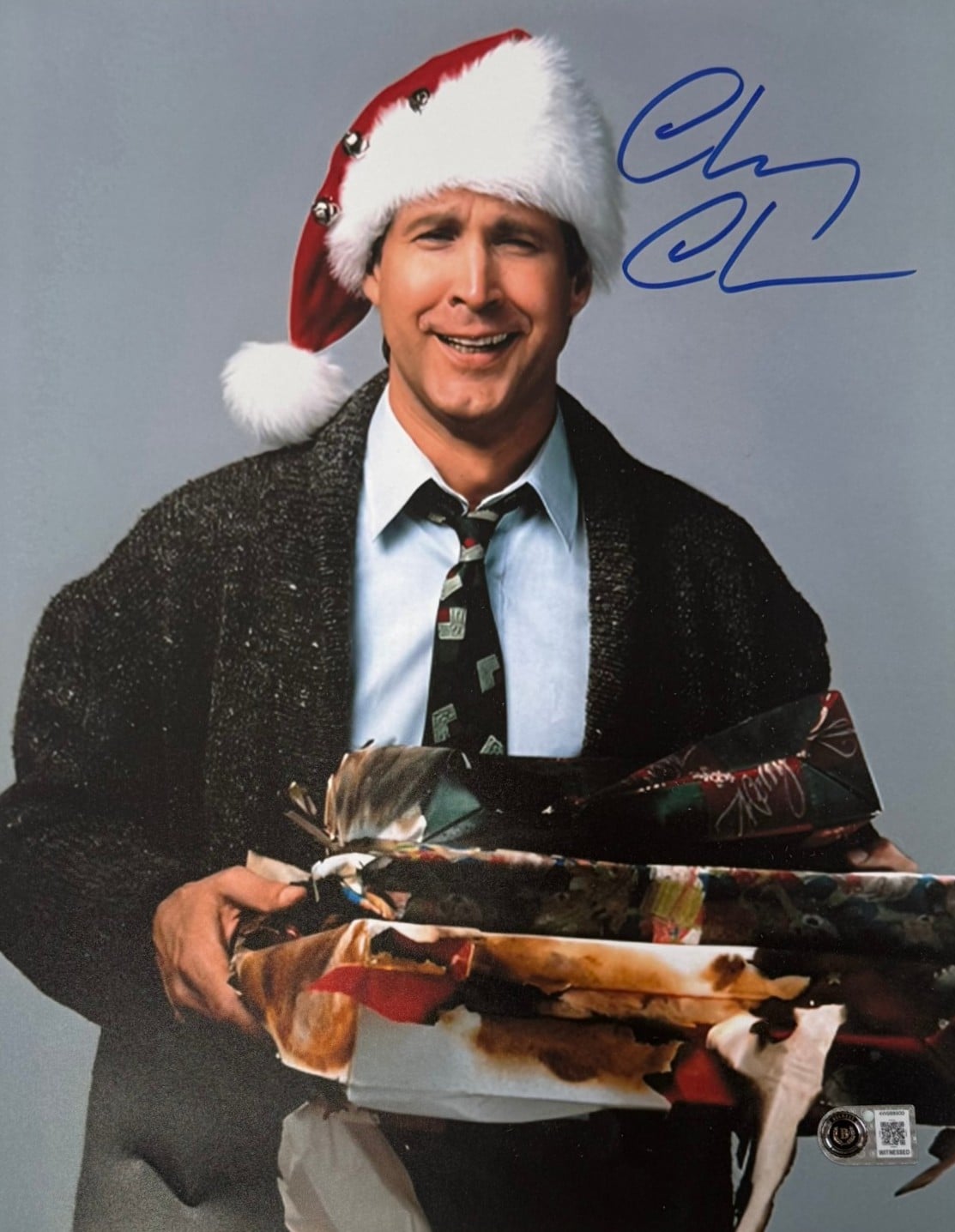 Chevy Chase Signed Christmas Vacation 11x14 Photo Beckett WIT – Variation 3-Powers Sports Memorabilia
