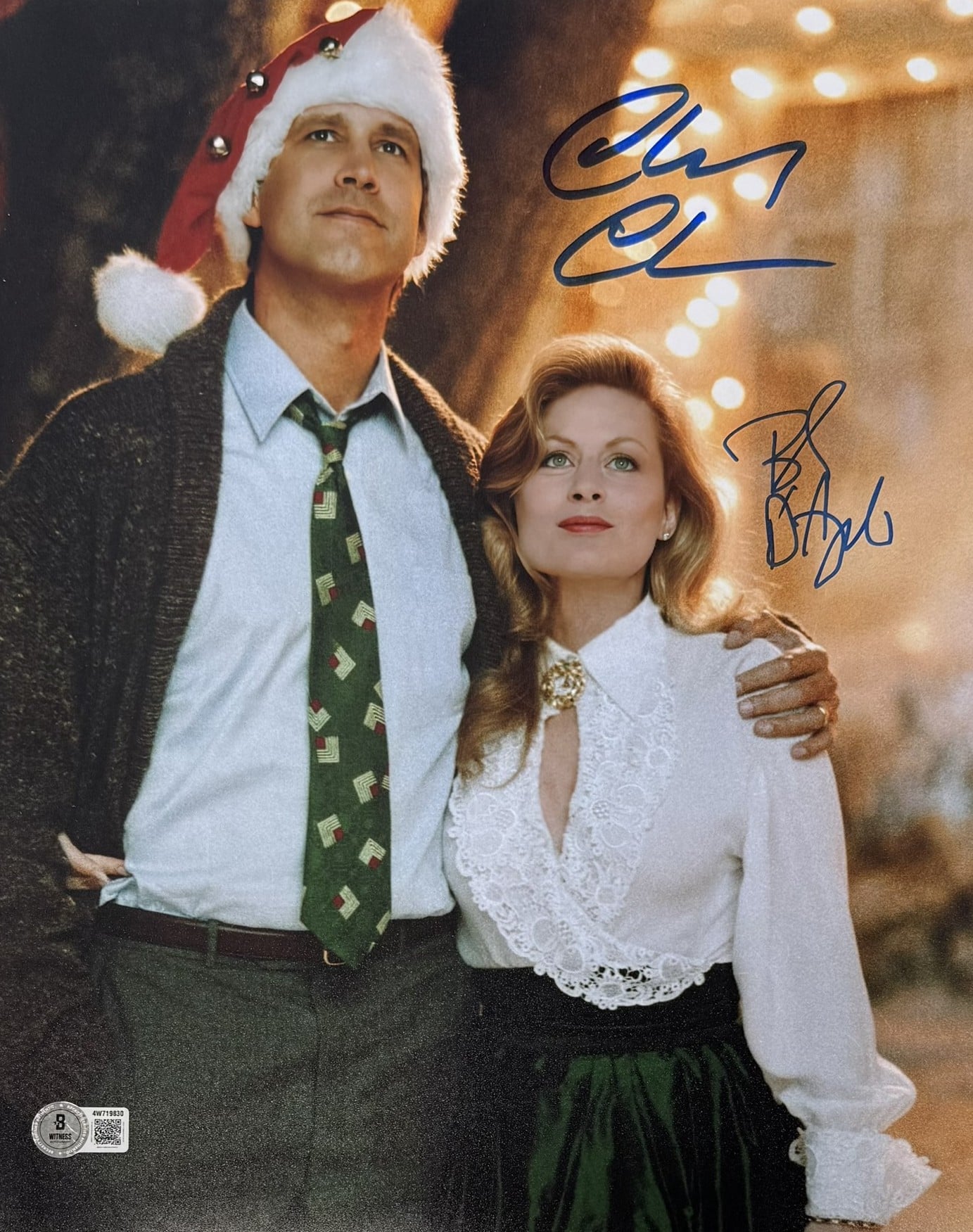 Chevy Chase Beverly D'Angelo Hand-Signed Christmas Vacation 11x14 Photo – Beckett Authenticated-Powers Sports Memorabilia