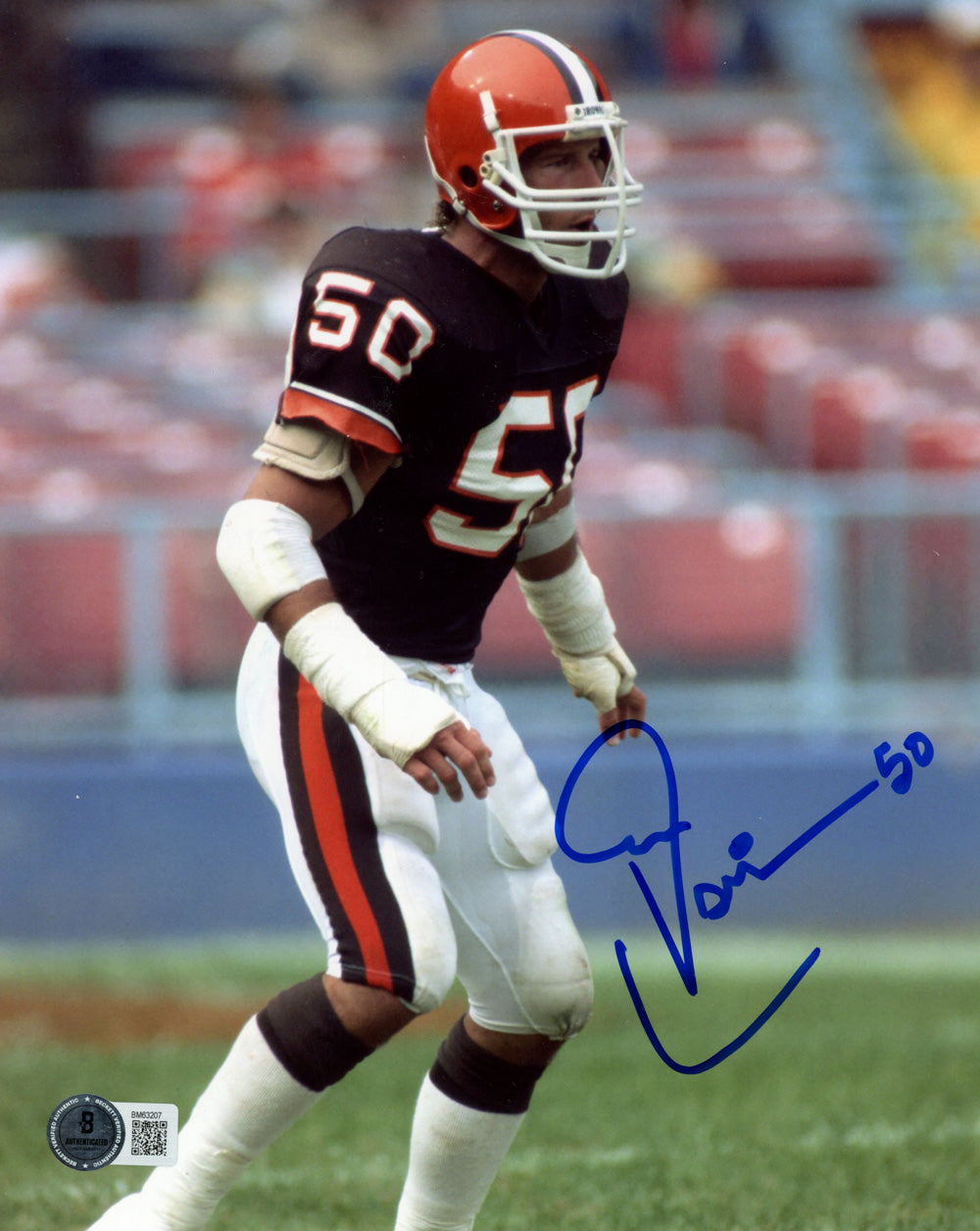 Tom Cousineau Cleveland Browns Signed 8x10 Photo - Beckett Beckett-Powers Sports Memorabilia