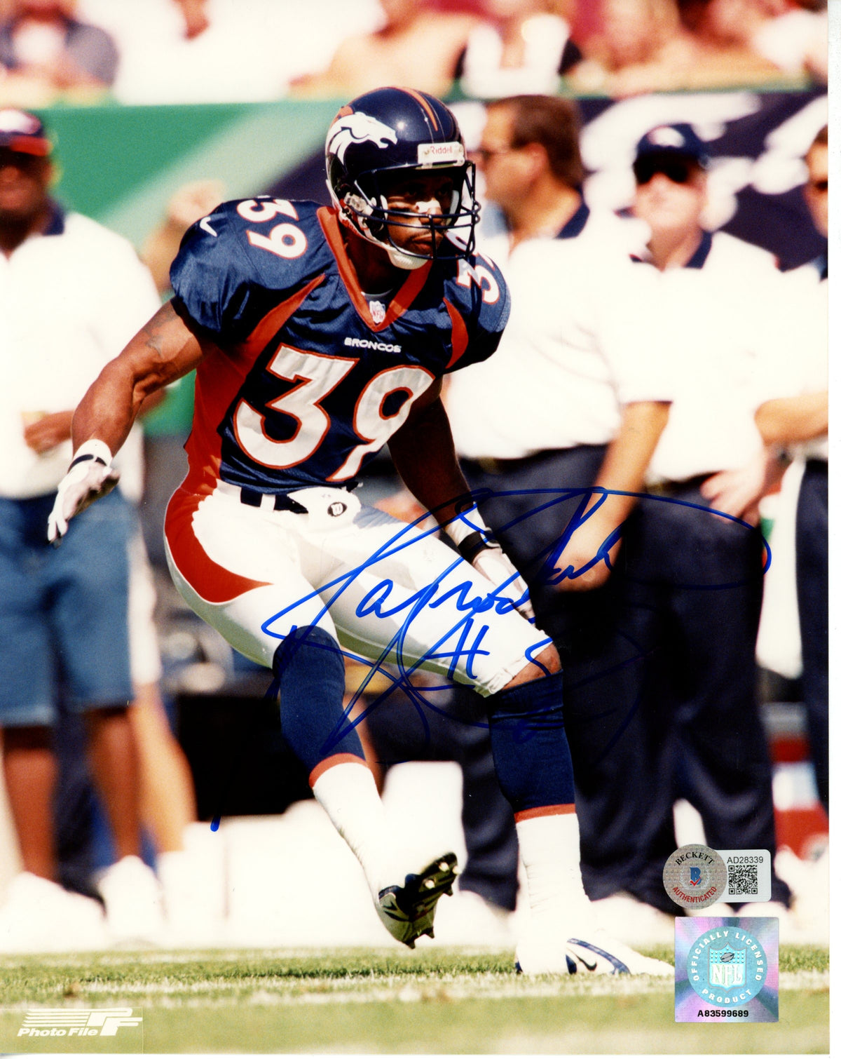 Ray Crockett Denver Broncos Signed 8x10 Photo - Beckett Beckett - 55847-Powers Sports Memorabilia