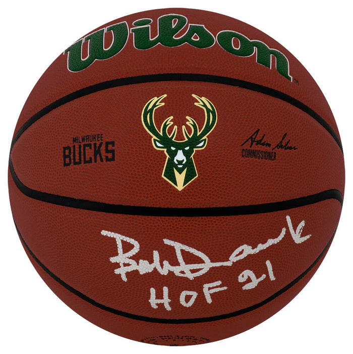 Bob Dandridge Autographed Milwaukee Bucks Logo Wilson Alliance NBA Basketball with HOF'21-Powers Sports Memorabilia