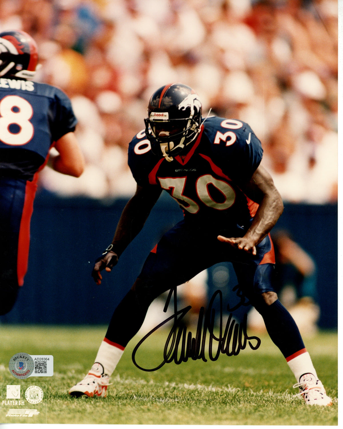 Terrell Davis Denver Broncos Signed 8x10 Photo - Beckett Beckett - 55823-Powers Sports Memorabilia