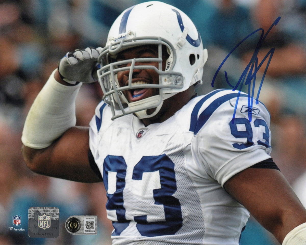 Dwight Freeney Signed Indianapolis Colts 8x10 Photo - Beckett-Powers Sports Memorabilia