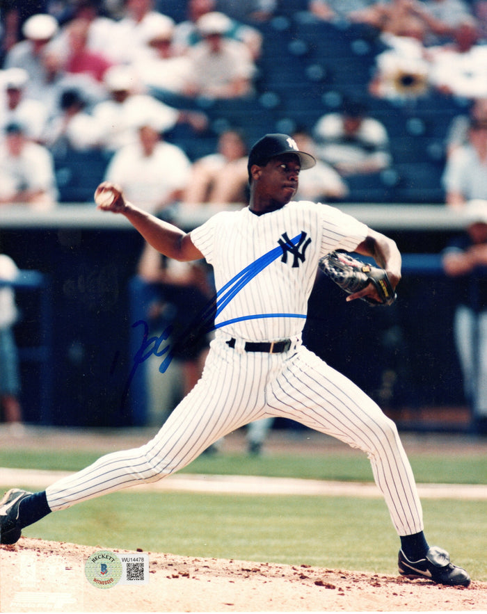 Dwight Doc Gooden Signed New York Yankees 8x10 Photo - Beckett-Powers Sports Memorabilia