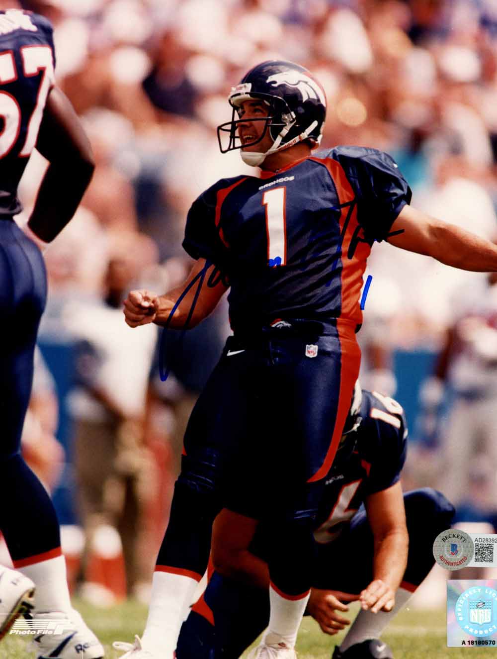 Jason Elam Denver Broncos Signed 8x10 Photo - Beckett Beckett - 50532-Powers Sports Memorabilia