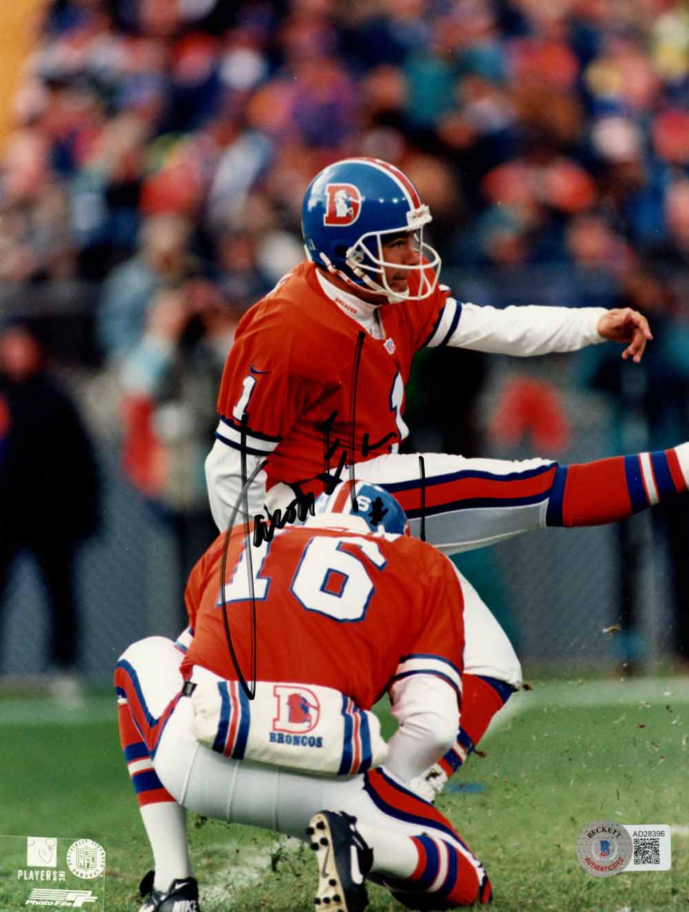 Jason Elam Denver Broncos Signed 8x10 Photo - Beckett Beckett - 50531-Powers Sports Memorabilia