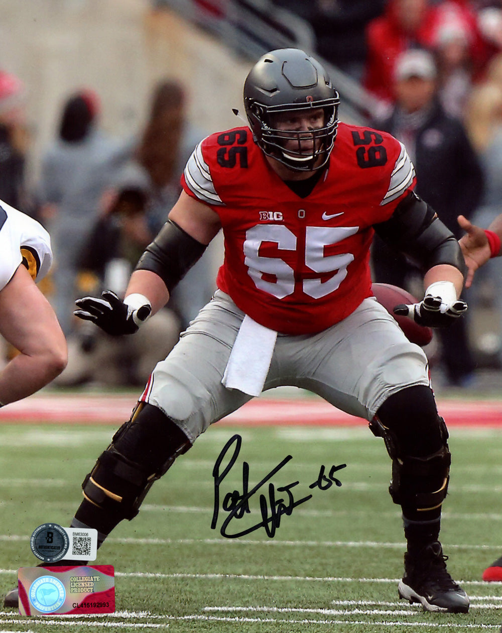 Pat Elflein Ohio State Buckeyes Signed 8x10 Photo - Beckett Beckett-Powers Sports Memorabilia
