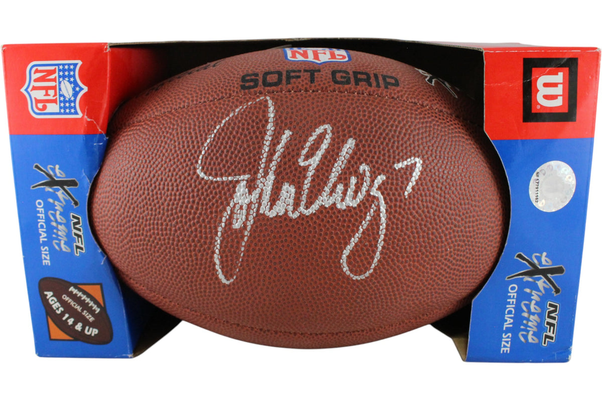 John Elway Denver Broncos Signed Football - Football Wilson eXtreme Grip Beckett Beckett