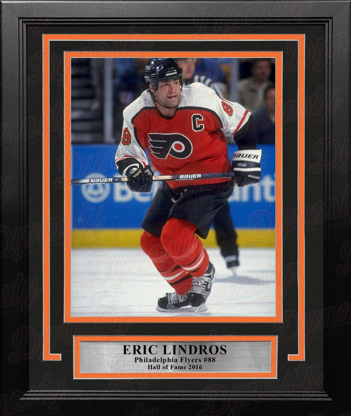 Eric Lindros in Action Philadelphia Flyers 8" x 10" Framed Hockey Display Photo-Powers Sports Memorabilia
