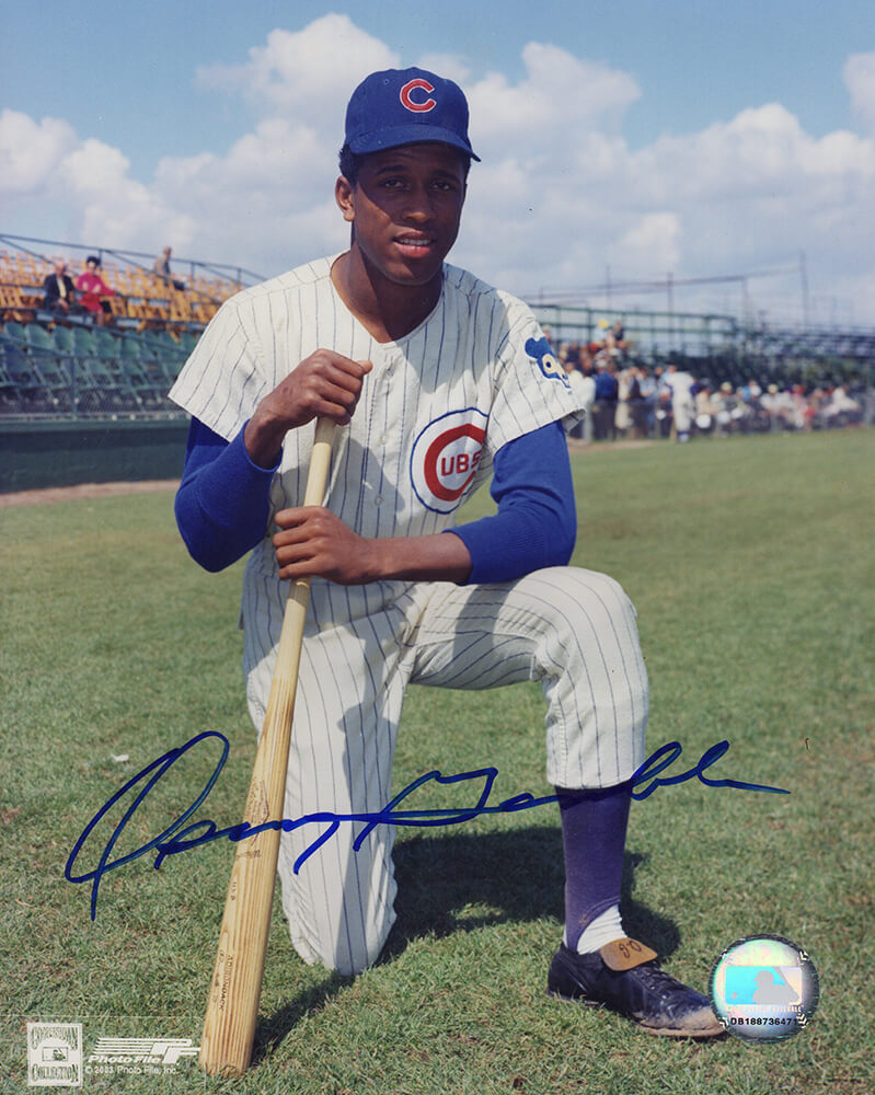 Oscar Gamble Autographed Chicago Cubs Kneel Pose With Bat 8x10 Photo