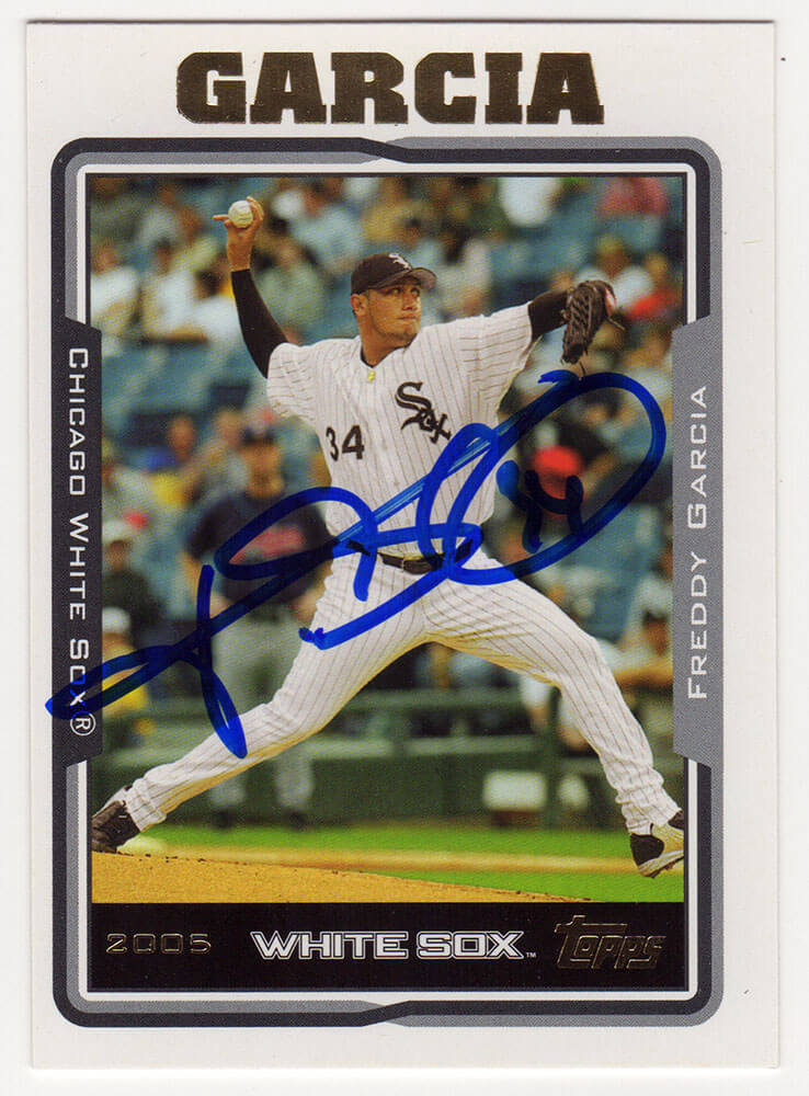 Freddy Garcia Autographed Chicago White Sox 2005 Topps Baseball Trading Card #374-Powers Sports Memorabilia