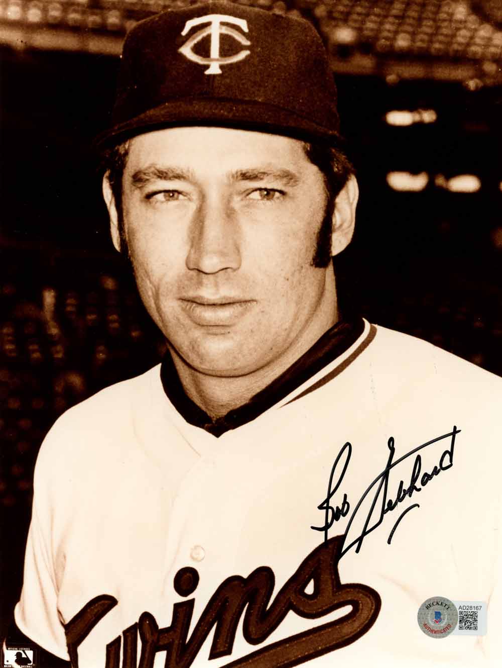 Bob Gebhard Minnesota Twins Signed 8x10 Photo - As Is Beckett Beckett-Powers Sports Memorabilia
