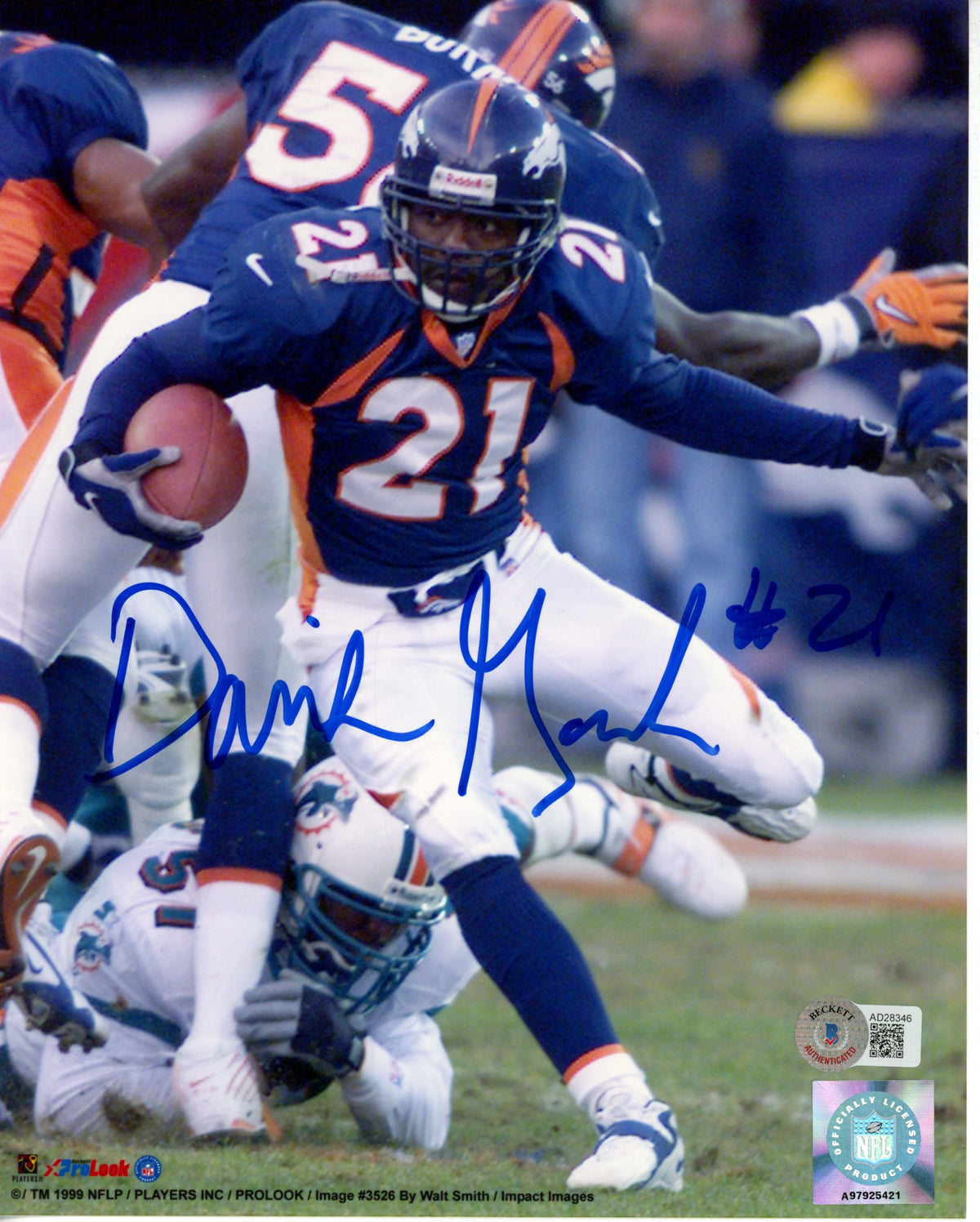 Darrien Gordon Denver Broncos Signed 8x10 Photo - Beckett Beckett-Powers Sports Memorabilia