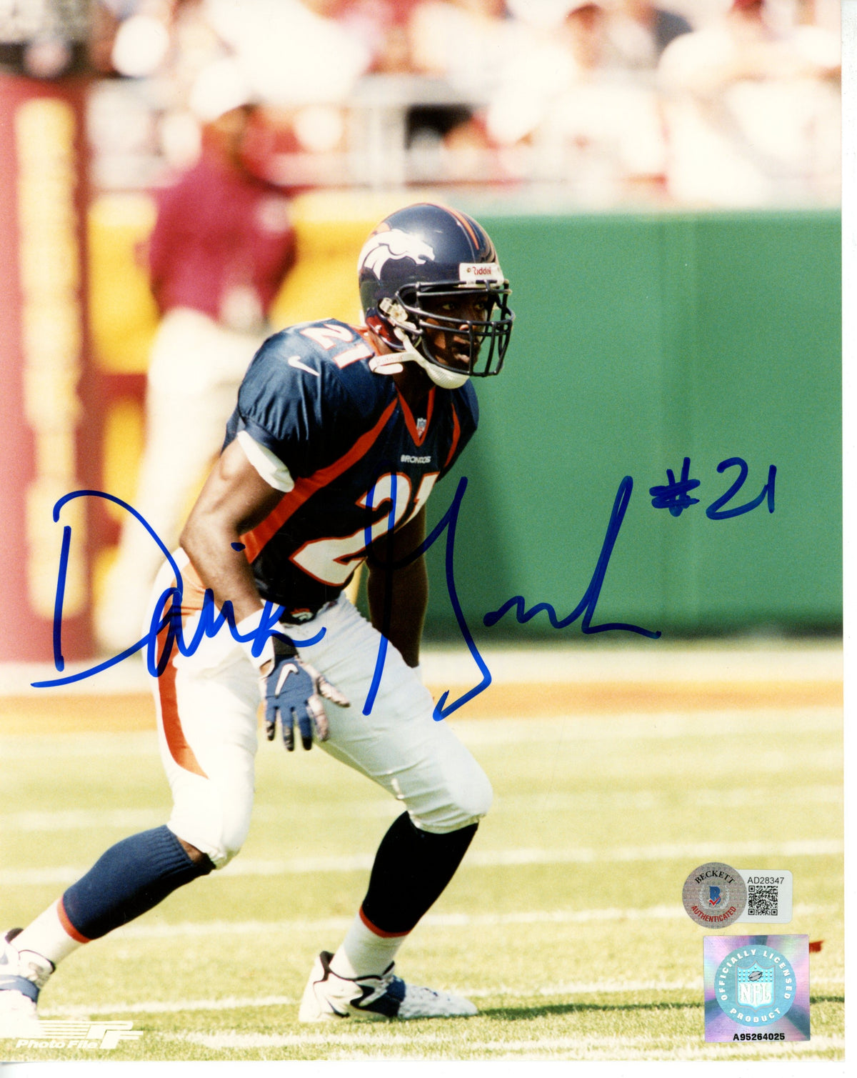 Darrien Gordon Denver Broncos Signed 8x10 Photo - Beckett Beckett - 55837-Powers Sports Memorabilia