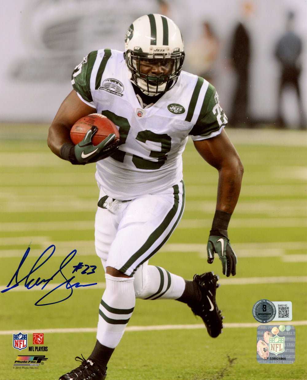 Shonn Greene New York Jets Signed 8x10 Photo - Beckett Beckett-Powers Sports Memorabilia